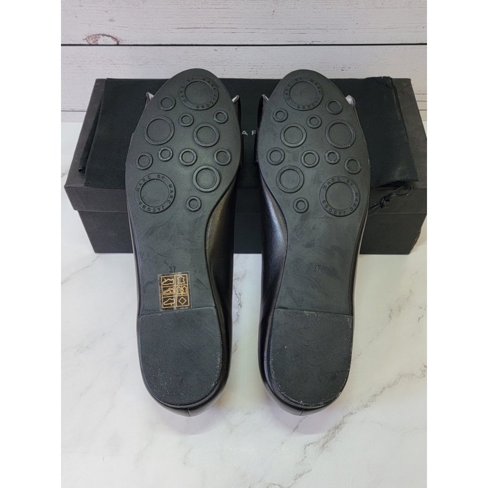 Marc by Marc Jacobs Bow Accents Ballet Flats BLACK / SILVER - Picture 9 of 9